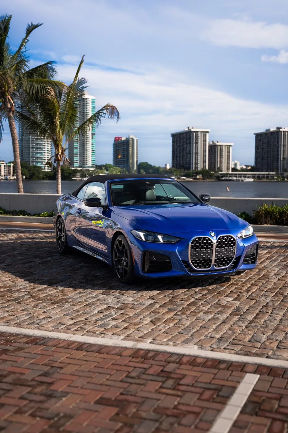 BMW 430i Convertible 2023 in Miami, photo 3