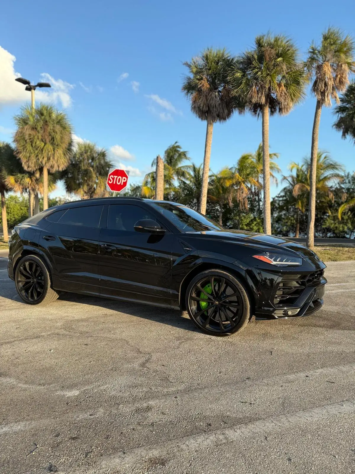 Lamborghini Urus 2020 for rent in Miami