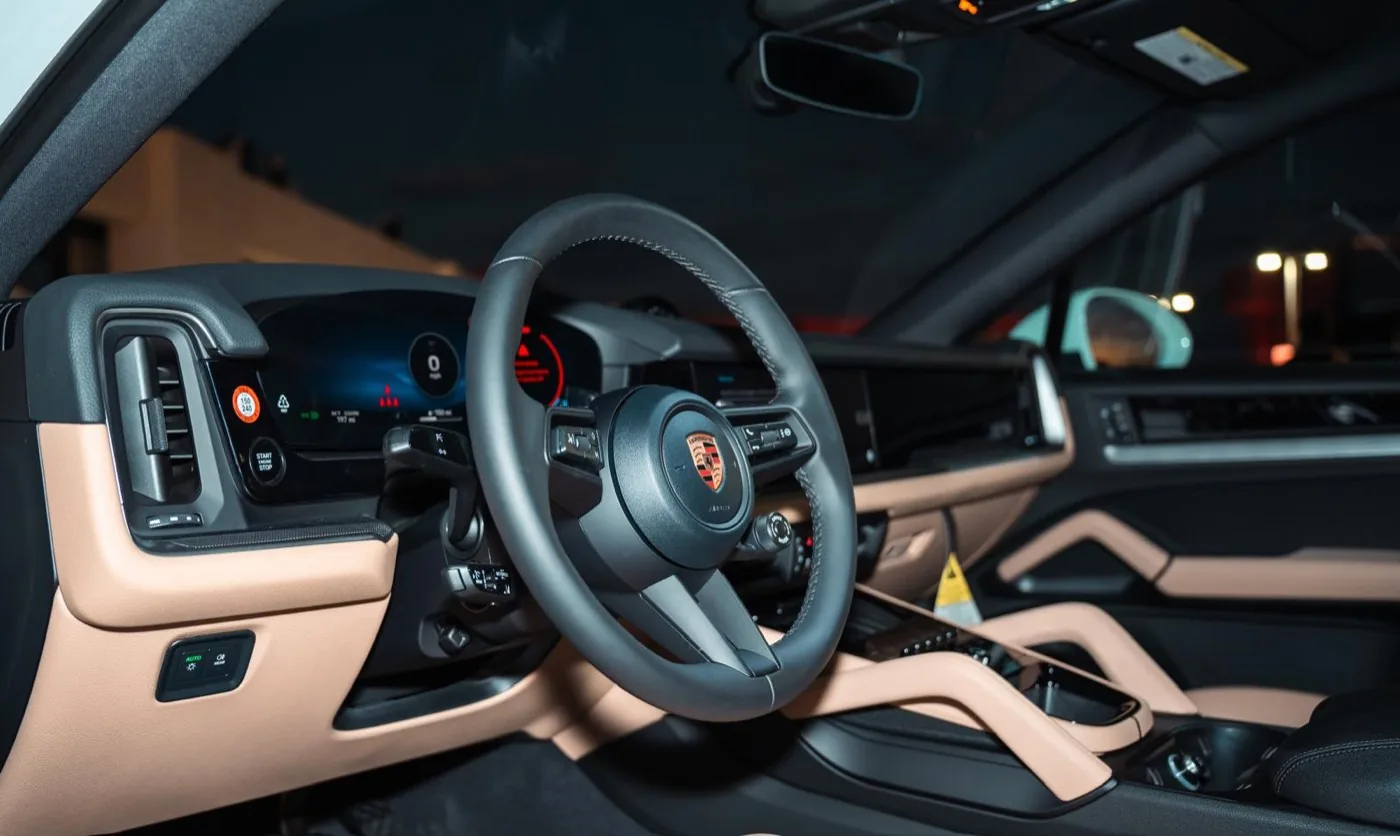 Porsche Cayenne 2026 in Miami, photo 4